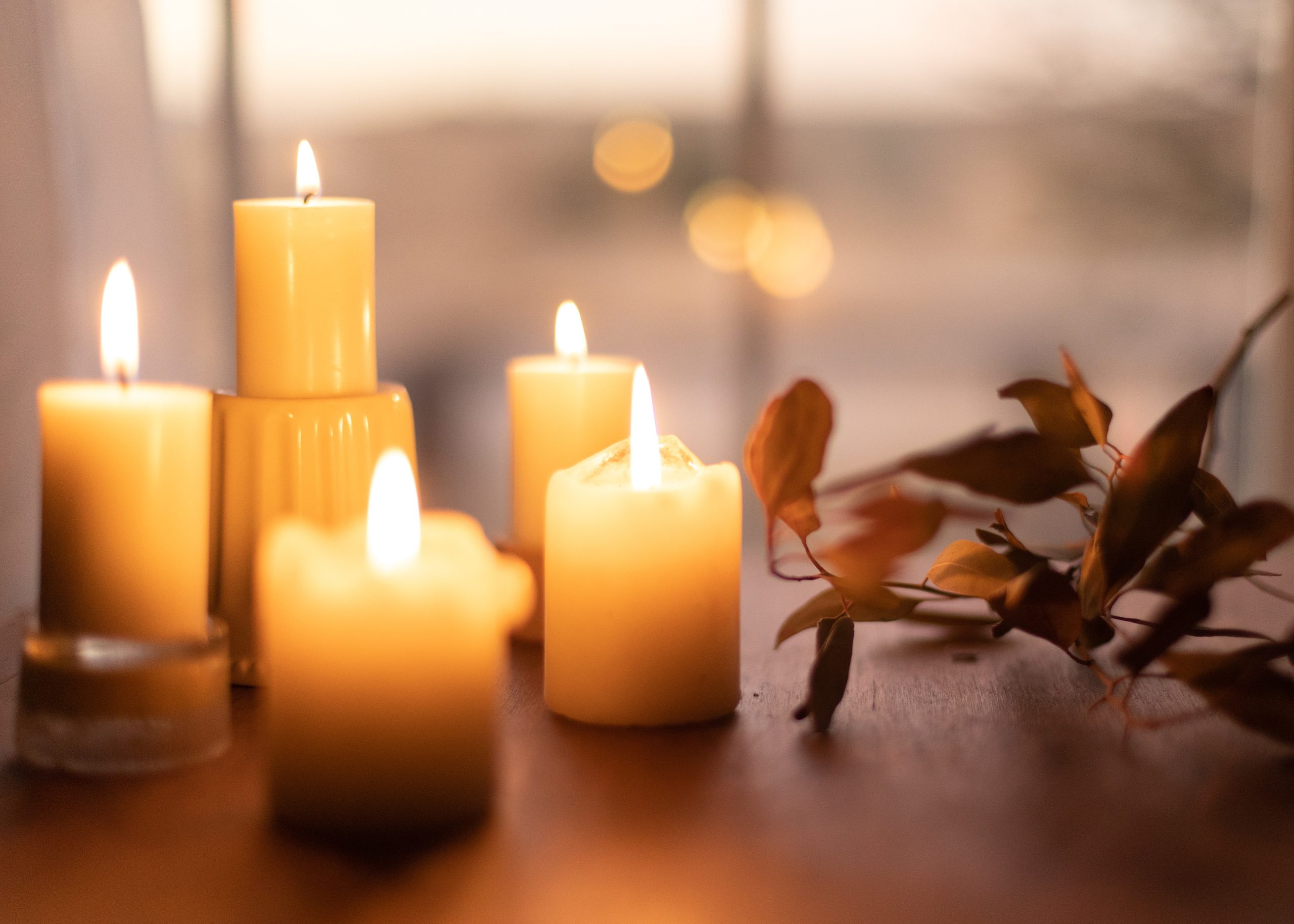 Can burning a candle really reduce the mold spore count in my home? -  HypoAir